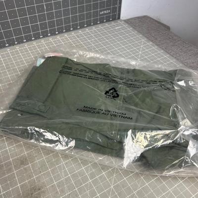MARMOT Women's Pants Green
