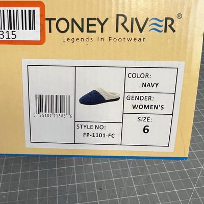 Stoney River NAVY Slippers 