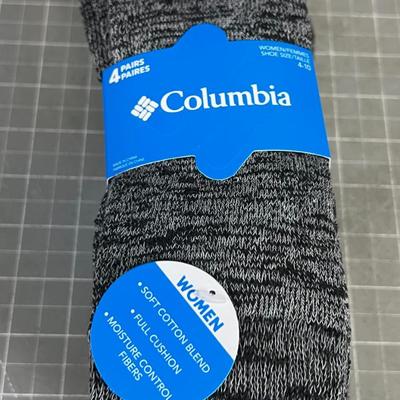 Columbia Women's NEW SOCKS Black 