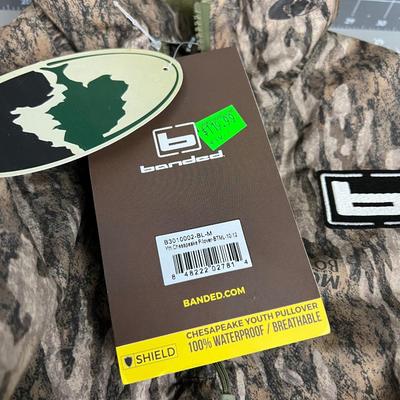 (2) CHESAPEAKE BOYS   Youth  Size Medium TWIN Set of Pullover Jackets CAMO.  