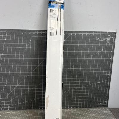 Universal Hitch for Sled and Ice Houses. NEW in the Box.