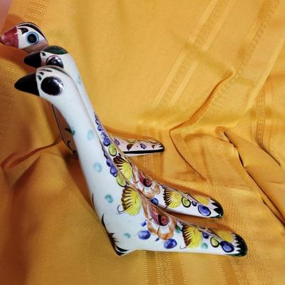 3 hand painted ànd fired ceramic birds