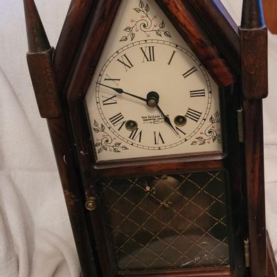 Bell chime clock