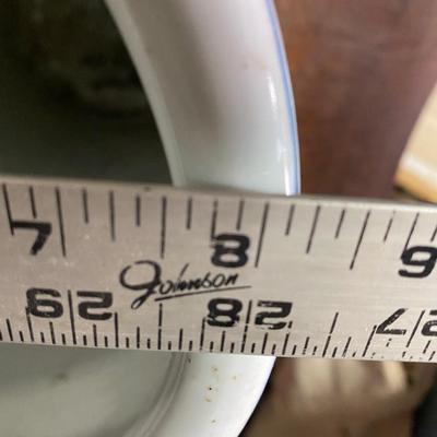 18" blue and white umbrella stand