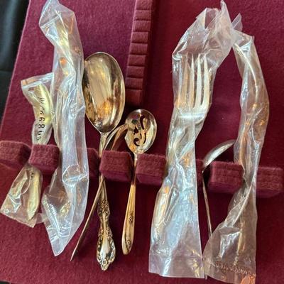 Assortment of Silverplate Silverware in 2 felt holders