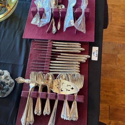 Assortment of Silverplate Silverware in 2 felt holders