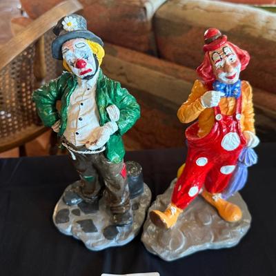 Pair of ceramic colorful clowns