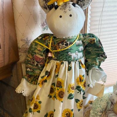 Lot of Farm Animal themed Dolls & large ceramic Pig