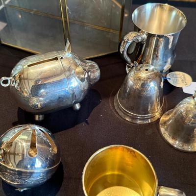 Lot of decorative silver-plate items