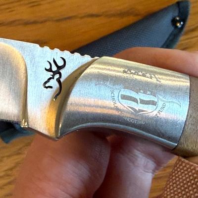 Browning Model 644 fixed blade knife w/UNR rifle team