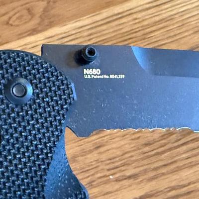 Benchmade #N680 folding pocket Knife - NV Air Races - Tipless