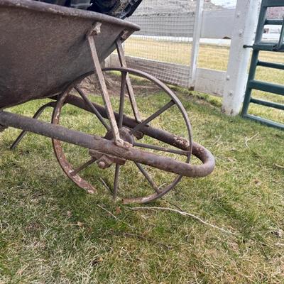 Vintage Cast Iron Wheelbarrow w/metal wheel