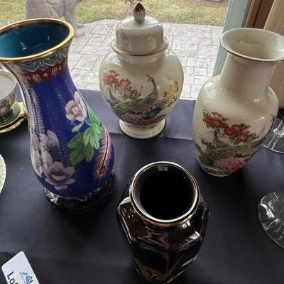 Group of 4 decorative ceramic vases - asian themed