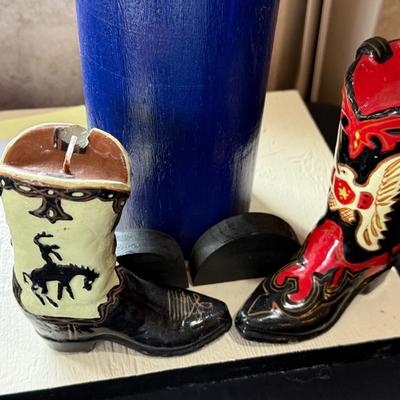 Wood decorative Cow and 2 Boot Candles