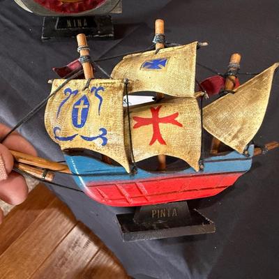 Set of 3 Ships - Nina-Pinta-Santa Marina boats