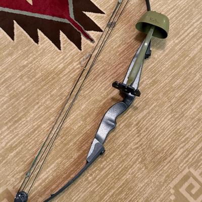 Bear Originals Mini-Magnum Compound Bow 22” draw
