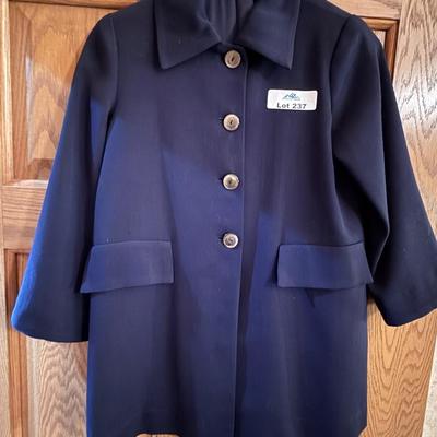 Vintage Navy Blue button up women’s/girls blazer