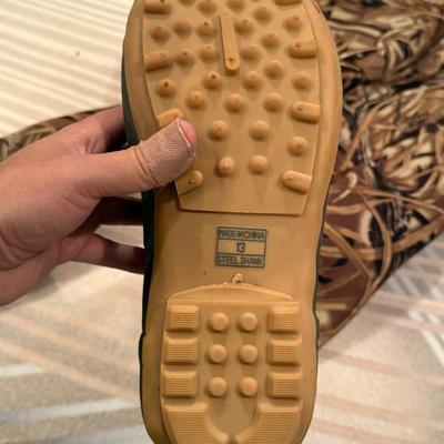 Pair of Camo Cabella’s Thinsulate Waders Size 13 Boot