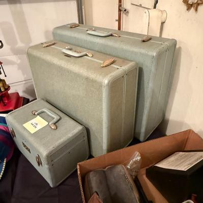 Set of 3 Vintage Blue Samsonite Suitcases
