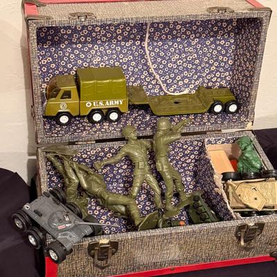 Vintage Box of large Army Figures & trucks