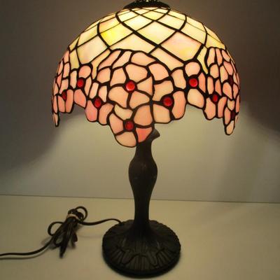 Tiffany Style Pink Floral Stained Glass Table Lamp