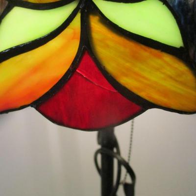 Tiffany Style Multicolor Stained Glass Table Lamp