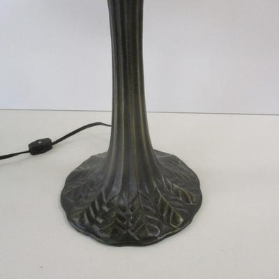 Pleated Tiffany Style Stained Glass Table Lamp