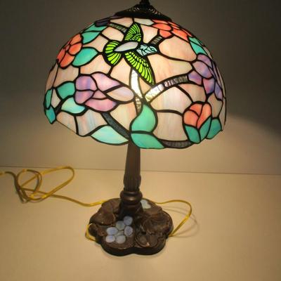 Tiffany Style Hummingbird Stained Glass Table Lamp