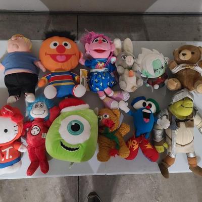 Sale Photo Thumbnail #44: Stuffed plushy lot. All/most are brand new with tags. Great Condition. You get all plushys pictured.