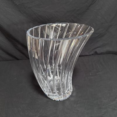 Nambe Swoop Vase (LR-DZ)