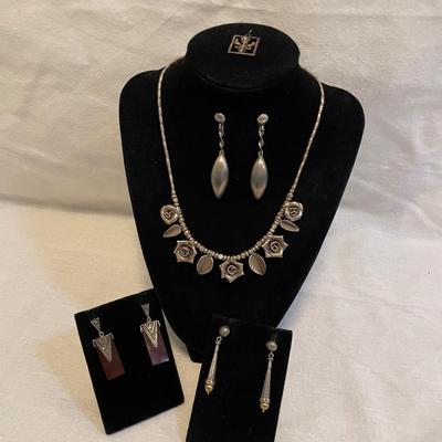 Silver Earrings & Rose Adorned Necklaces (K-SS)
