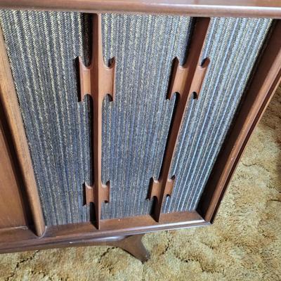 1963 RCA console stereo, record player and radio