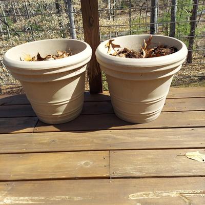 Large Outdoor Pots (D-BBL)