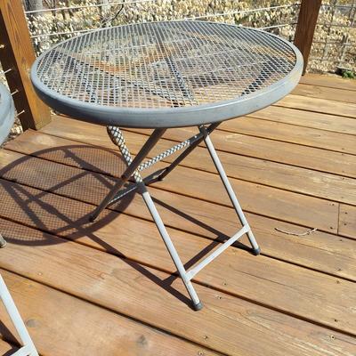 Two Metal Outdoor Side Tables (D-BBL)