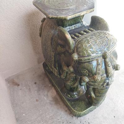 Vietnamese Elephant Pedestals (Y-BBL)