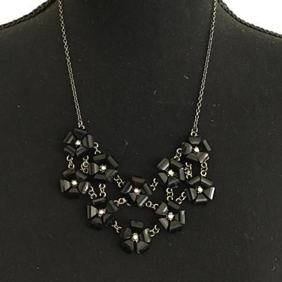 Fashion black costume heart necklace