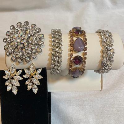 Vintage Style Glam w/ Trifari (K-SS)