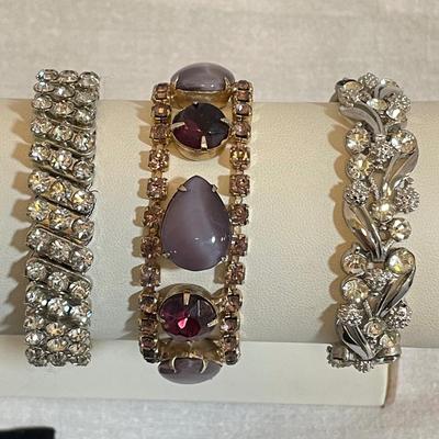Vintage Style Glam w/ Trifari (K-SS)