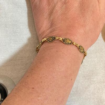 Timeless Treasures w/ Walter Lampl and a Damascene Bracelet (K-SS)