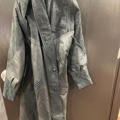 Tote of women leather coats