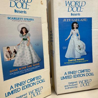 4 World Dolls