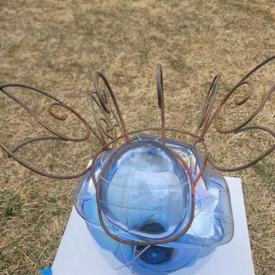 Butterfly glazing globe