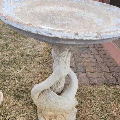 Concrete bird bath