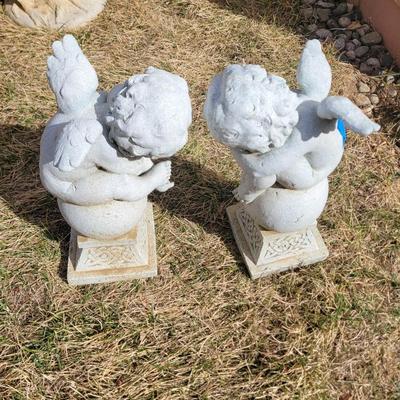 Pair of angels