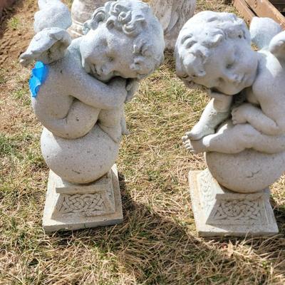 Pair of angels