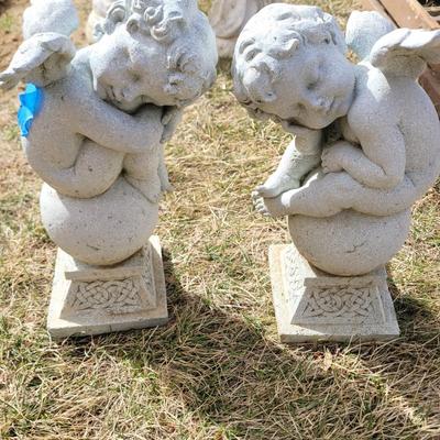 Pair of angels