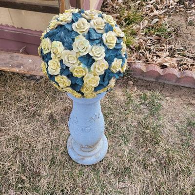 6 ft wooden step ladder and garden decoration
