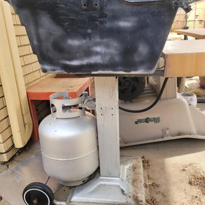 60s iron grill stand with tank, portable