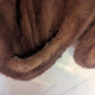 Vintage Fur Stole With Pockets