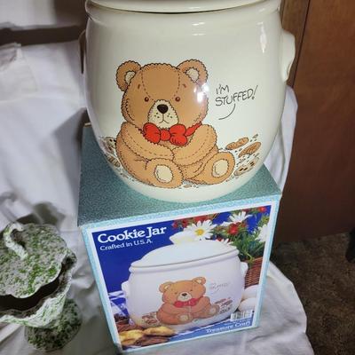 2 candy dishes and unused cookie jar